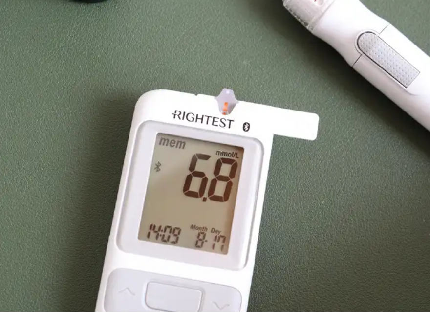 家用血糖儀準嗎？如何與醫院的靜脈血生化檢測結果做對比？